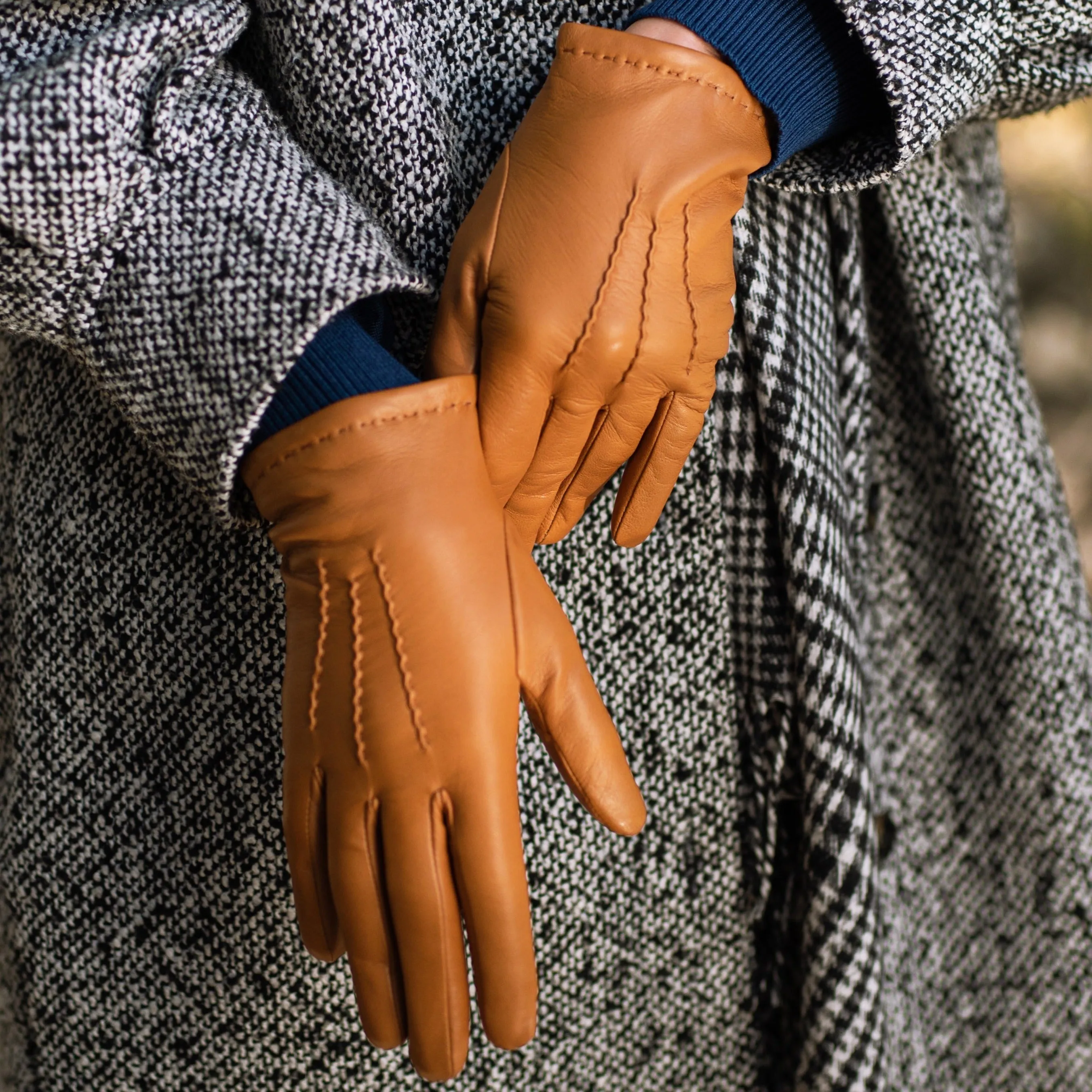 Cremona Camel Leather Gloves